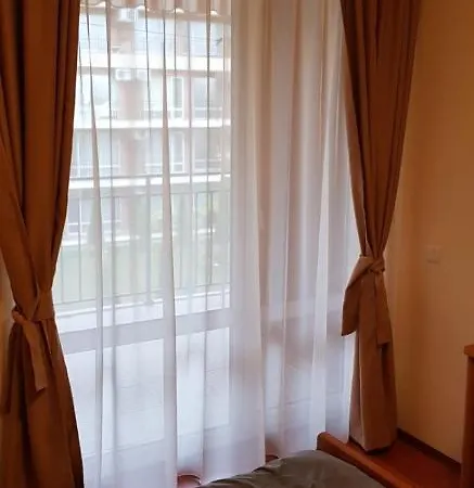 Апартамент Private Studio In Fort Noks Holiday Слънчев бряг